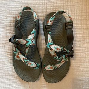 chacos size 8, soft inner sole